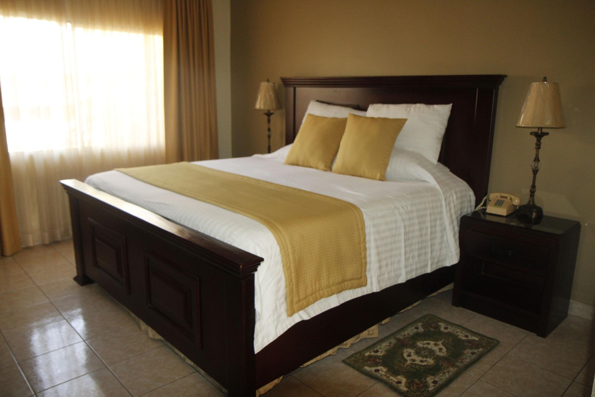 Hotel La Quinta La Ceiba Extérieur photo